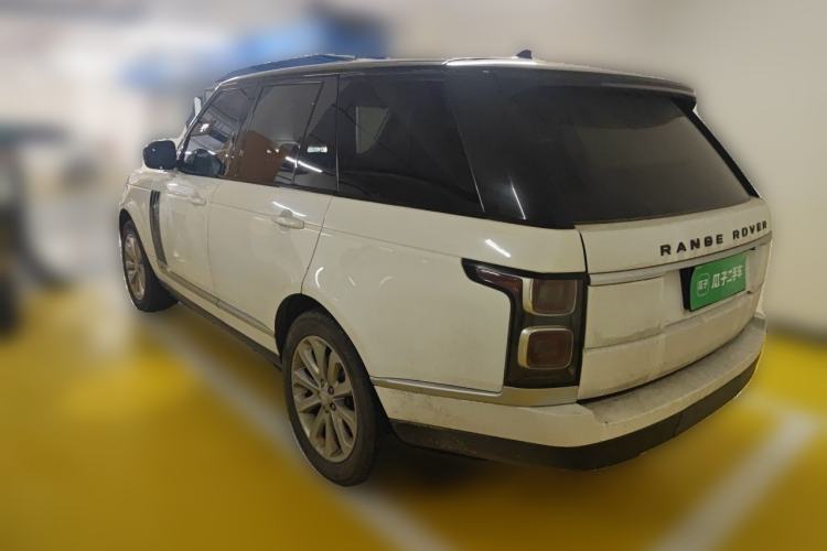 Used Land Rover Range  Rear Left 45 Deg