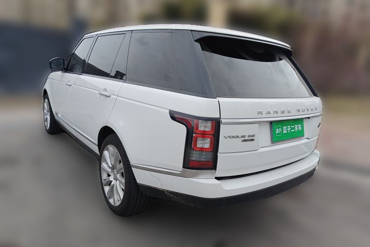Used Land Rover Range 2016 3.0 SC V6 Vogue Extended Version Rear Left 45 Deg