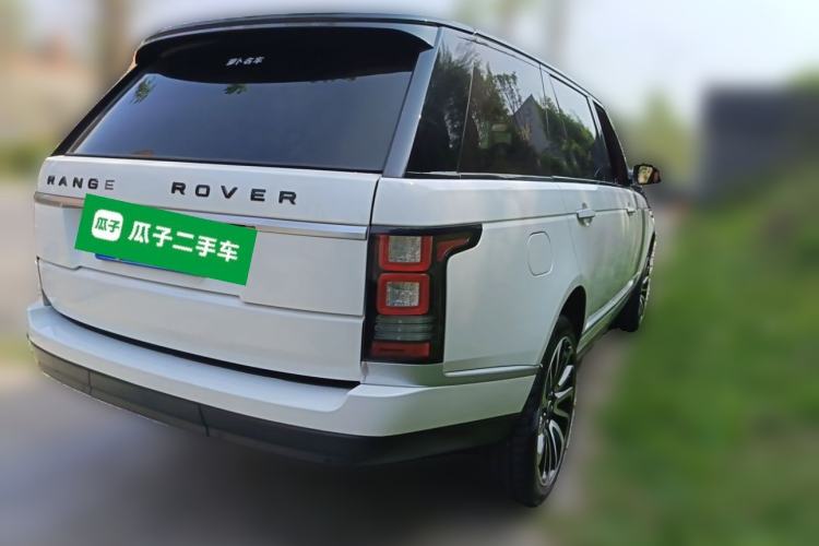 Used Land Rover Range 2016 3.0 SC V6 Vogue SE Long-Wheelbase Edition Rear Right 45 Deg