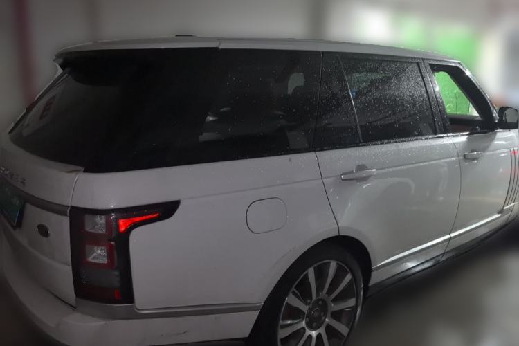 Used Land Rover Range  Rear Right 45 Deg