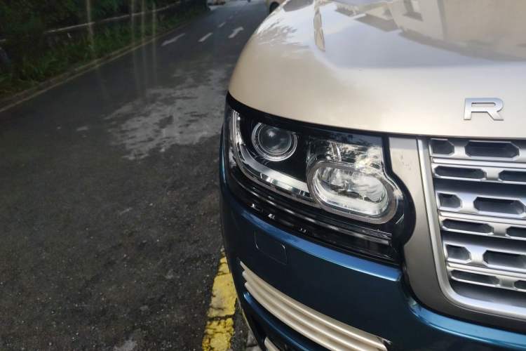 Used Land Rover Range 2016 3.0 SC V6 Vogue SE Long-Wheelbase Edition Right Front Headlight