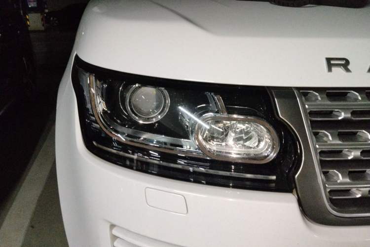 Used Land Rover Range 2016 3.0 SC V6 Vogue Right Front Headlight
