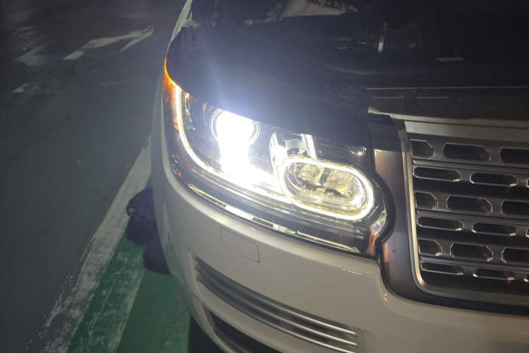 Used Land Rover Range  Right Front Headlight