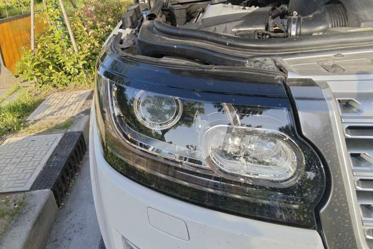 Used Land Rover Range 2016 3.0 SC V6 Vogue SE Long-Wheelbase Edition Right Front Headlight