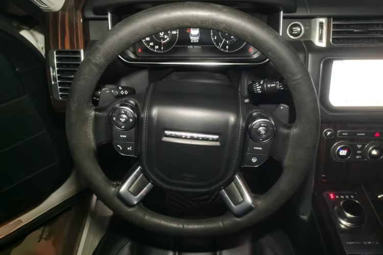Used Land Rover Range 2016 3.0 SC V6 Vogue Steering Wheel