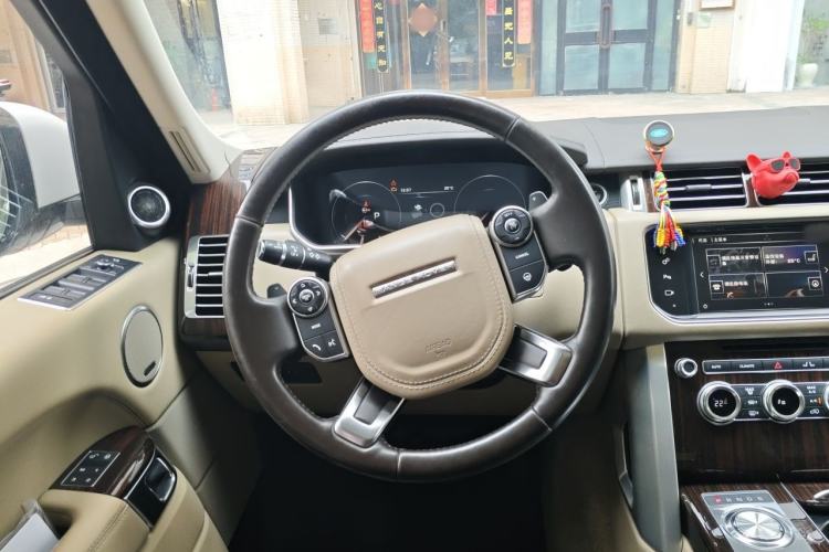 Used Land Rover Range 2016 3.0 SC V6 Vogue Steering Wheel