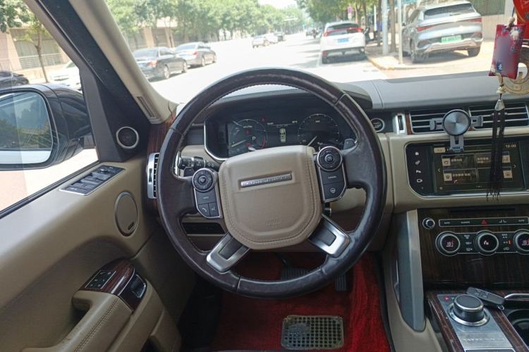 Used Land Rover Range 2016 3.0 SC V6 Vogue SE Long-Wheelbase Edition Steering Wheel