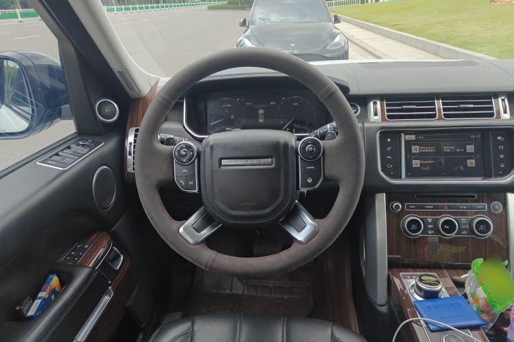 Used Land Rover Range 2016 3.0 SC V6 Vogue SE Long-Wheelbase Edition Steering Wheel