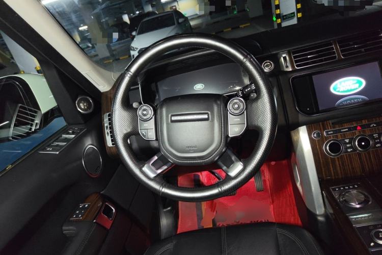 Used Land Rover Range 2016 3.0 SC V6 Vogue Steering Wheel