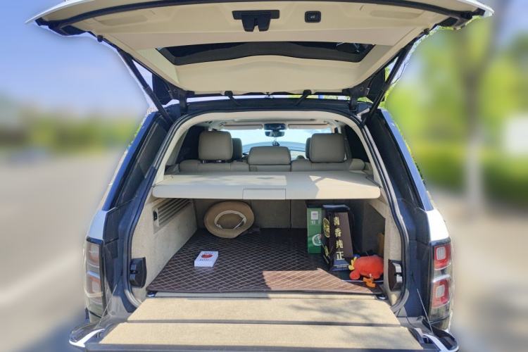 Used Land Rover Range  Trunk