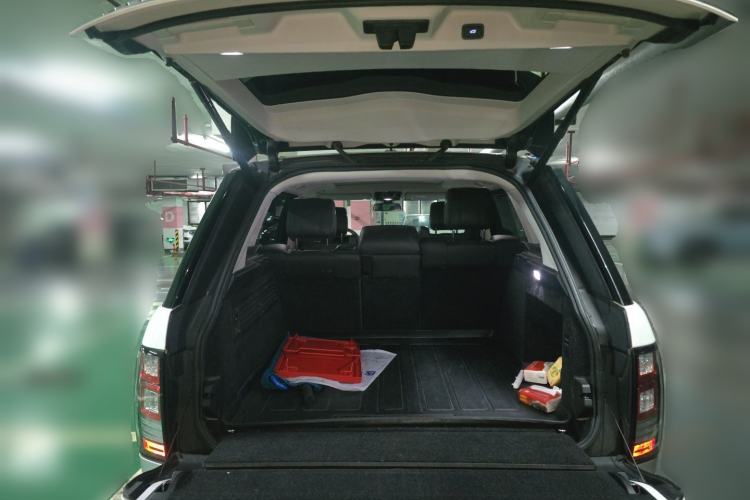 Used Land Rover Range  Trunk