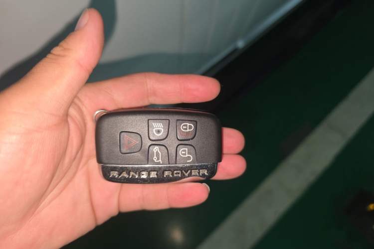 Used Land Rover Range  Vehicle Key