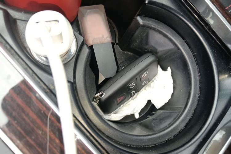 Used Land Rover Range  Vehicle Key