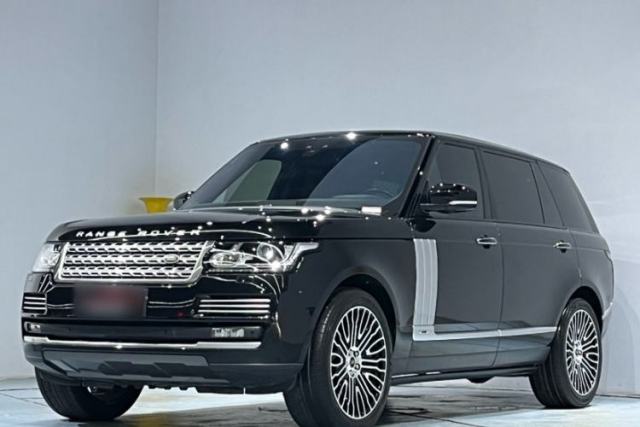 Used Land Rover Range 2017 3.0 SC V6 AB Prestige Extended Edition