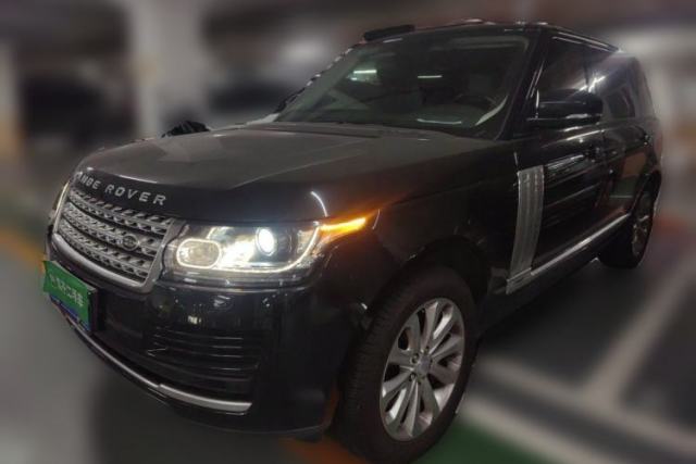 Land Rover Range 2017 3.0 SC V6 Vogue Extended Version مستعملة