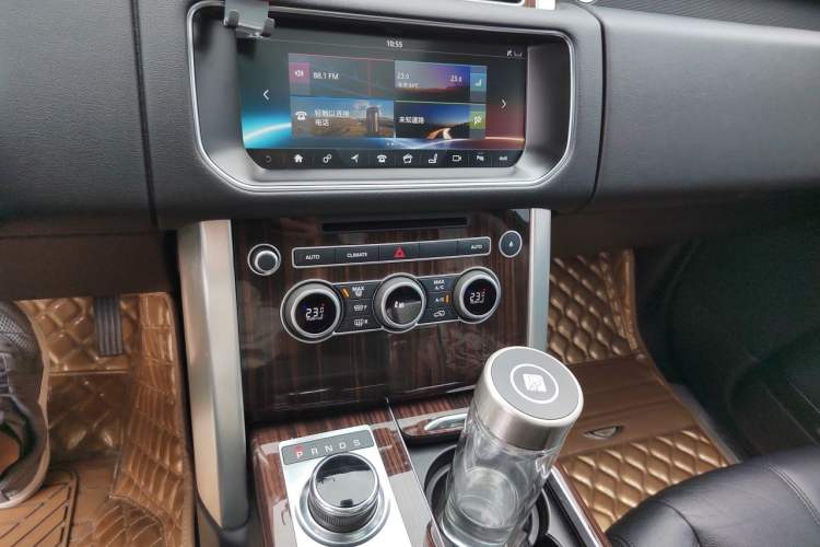 Used Land Rover Range  Audio And AC Panel