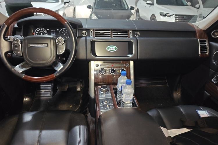 Used Land Rover Range  Center Console