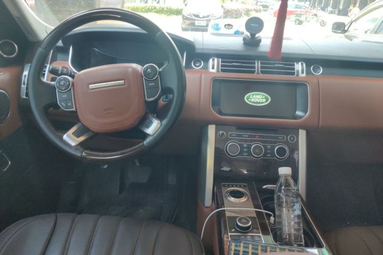 Used Land Rover Range  Center Console