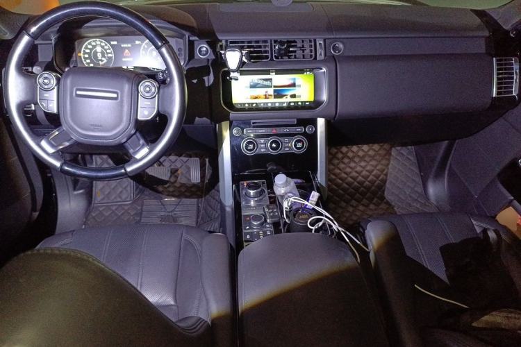 Used Land Rover Range  Center Console