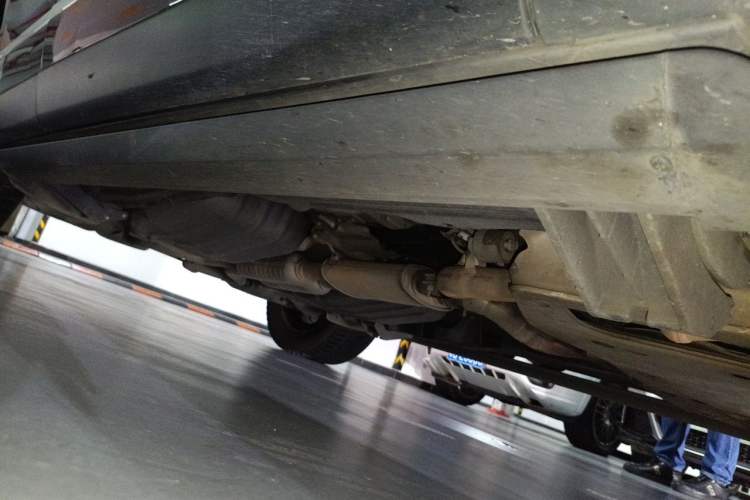 Used Land Rover Range  Chassis Front Right