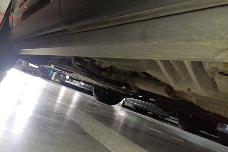 Used Land Rover Range  Chassis Rear Left