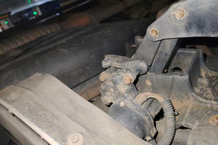 Used Land Rover Range  Chassis Rear Left