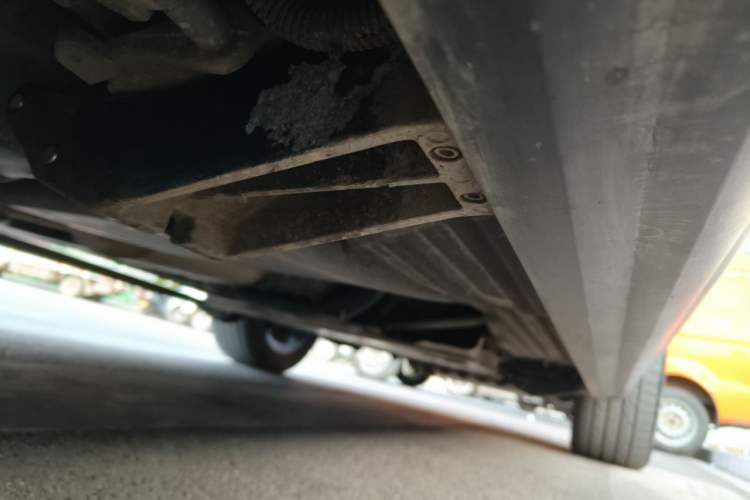 Used Land Rover Range  Chassis Rear Right