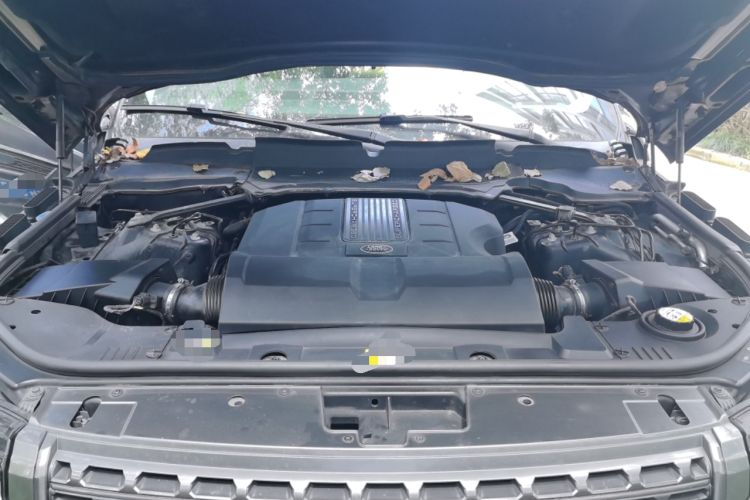 Used Land Rover Range 2017 3.0 SC V6 Vogue Engine Bay