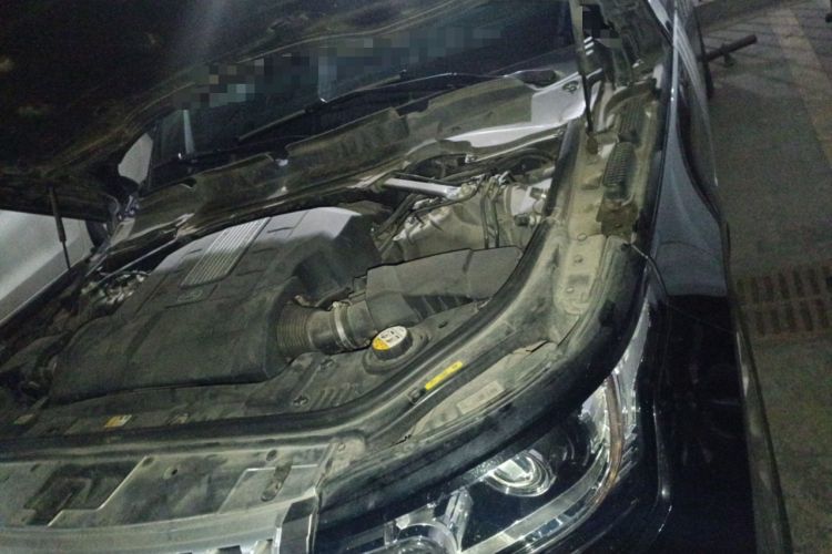 Used Land Rover Range 2017 3.0 SC V6 Vogue Extended Version Engine Bay Left
