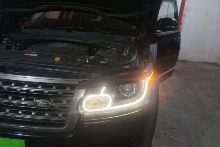 Used Land Rover Range 2017 3.0 SC V6 Grand Edition Engine Bay Left