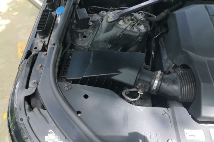 Used Land Rover Range 2017 3.0 SC V6 Vogue Engine Bay Right