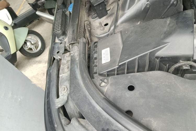 Used Land Rover Range 2017 3.0 SC V6 Vogue Engine Bay Right