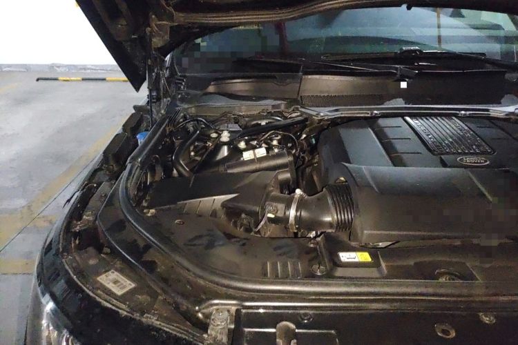 Used Land Rover Range 2017 3.0 SC V6 Grand Edition Engine Bay Right