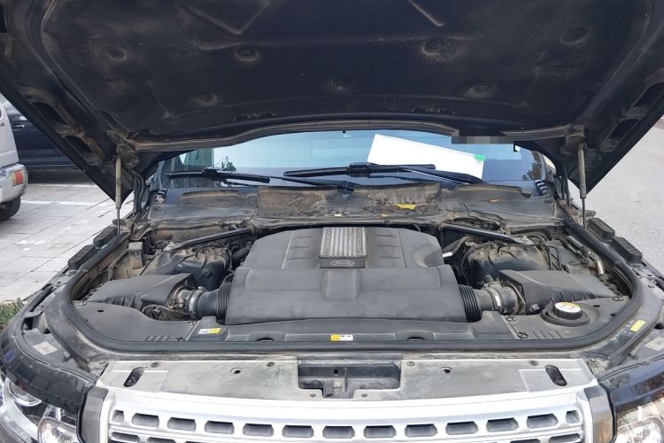 Used Land Rover Range 2017 3.0 SC V6 Vogue Engine Bay