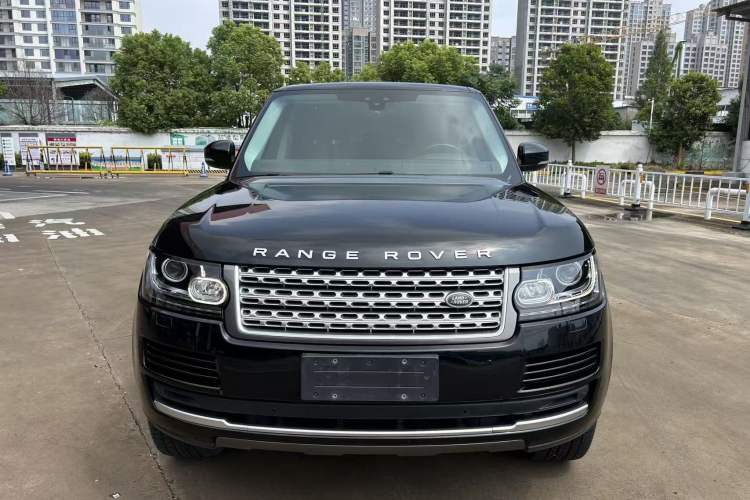 Used Land Rover Range 2017 3.0 SC V6 Vogue Exterior 1