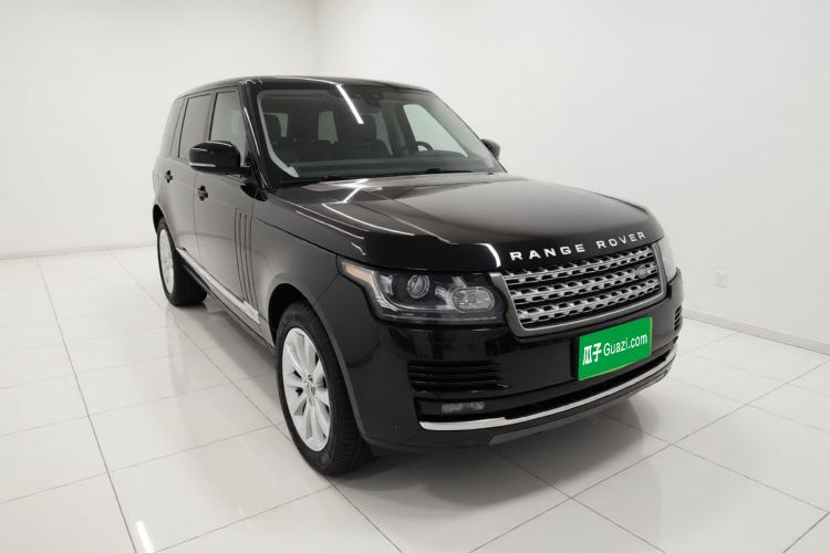 Used Land Rover Range 2017 3.0 SC V6 Vogue Extended Version Exterior 2