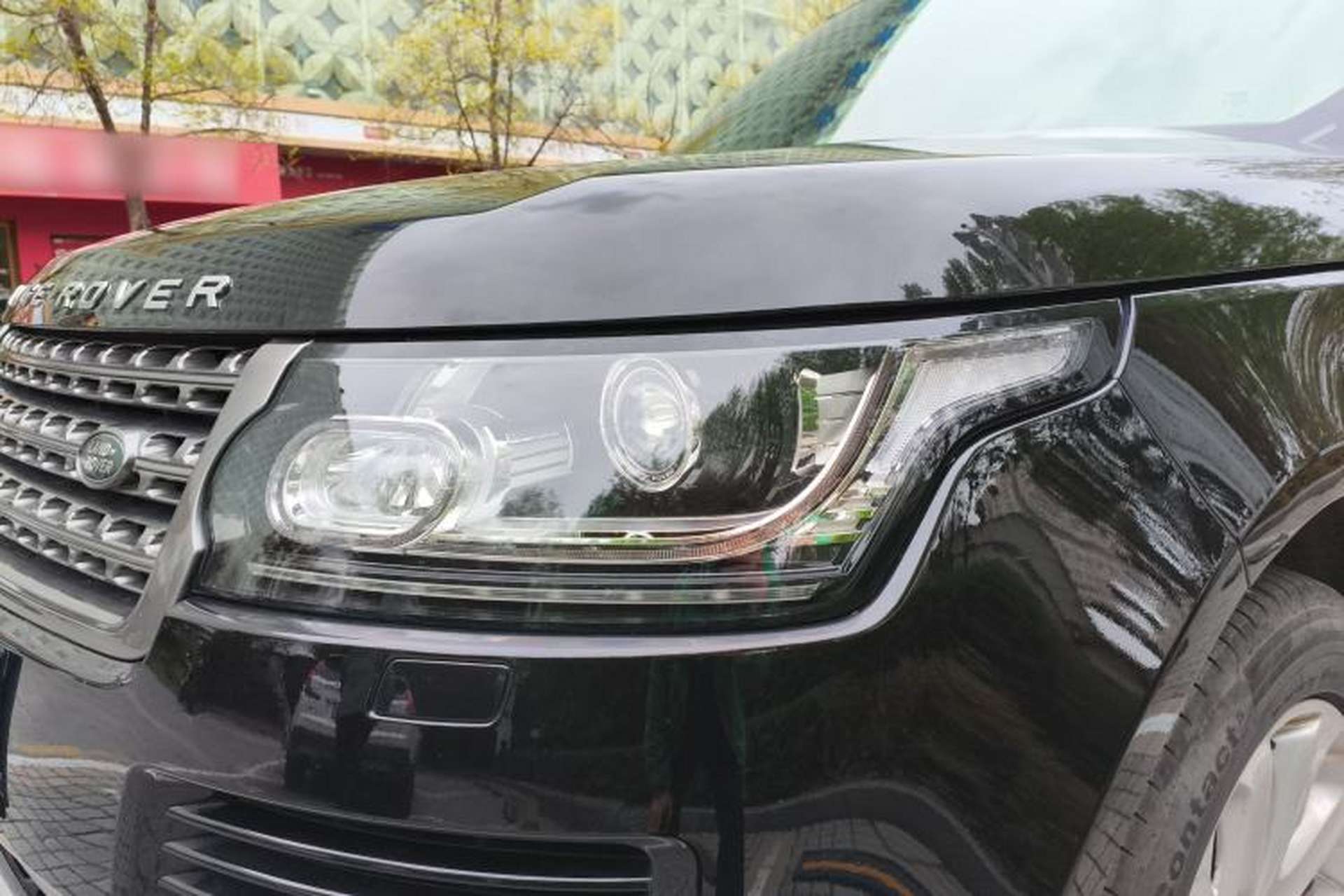 Used Land Rover Range 2017 3.0 SC V6 Vogue Exterior 4
