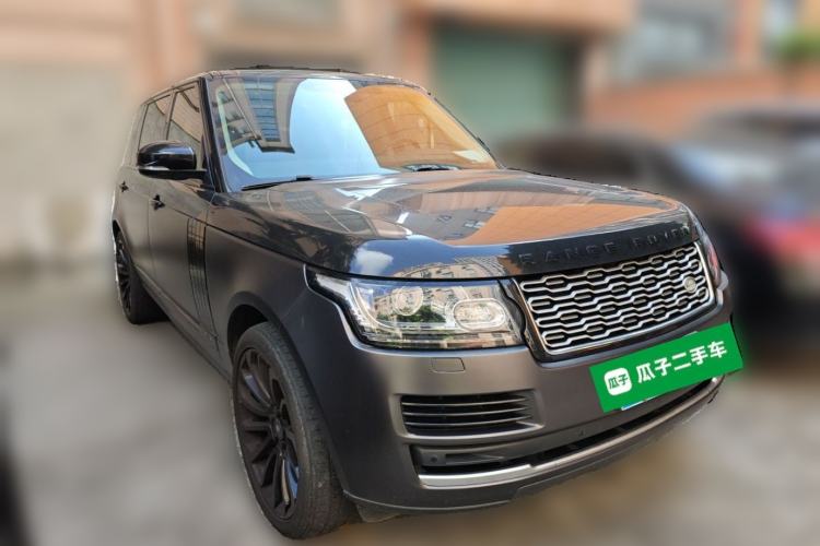 Used Land Rover Range 2017 3.0 SC V6 Vogue Extended Version Front Right 45 Deg