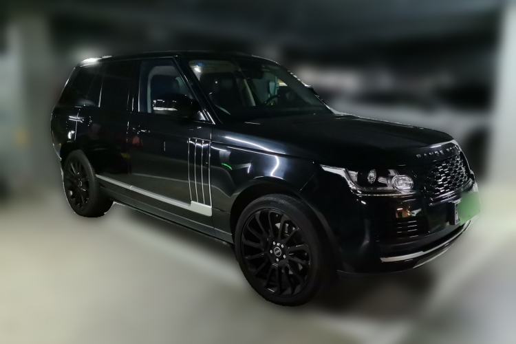 Used Land Rover Range 2017 3.0 SC V6 Vogue Front Right 45 Deg
