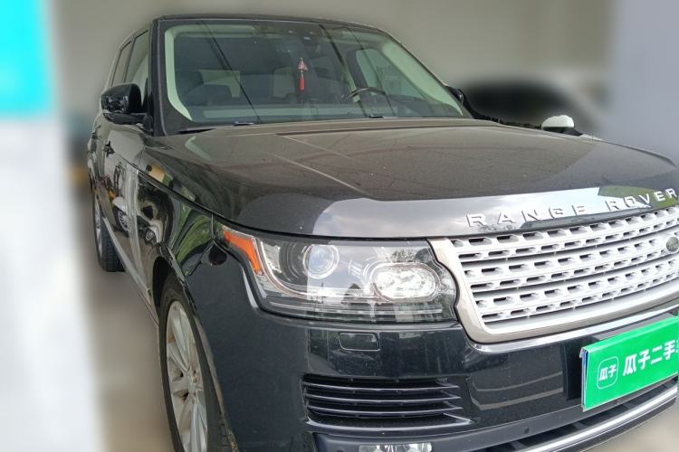 Used Land Rover Range 2017 3.0 SC V6 Vogue Front Right 45 Deg