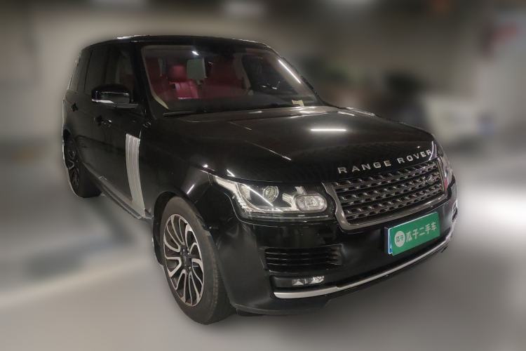 Used Land Rover Range  Front Right 45 Deg