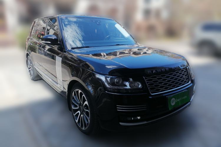 Used Land Rover Range 2017 3.0 SC V6 Vogue SE Long-Wheelbase Edition Front Right 45 Deg