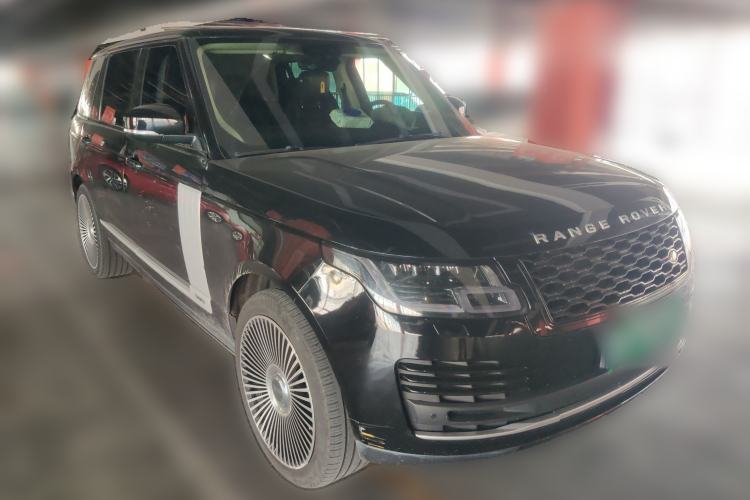 Used Land Rover Range 2017 3.0 SC V6 Vogue Extended Version Front Right 45 Deg