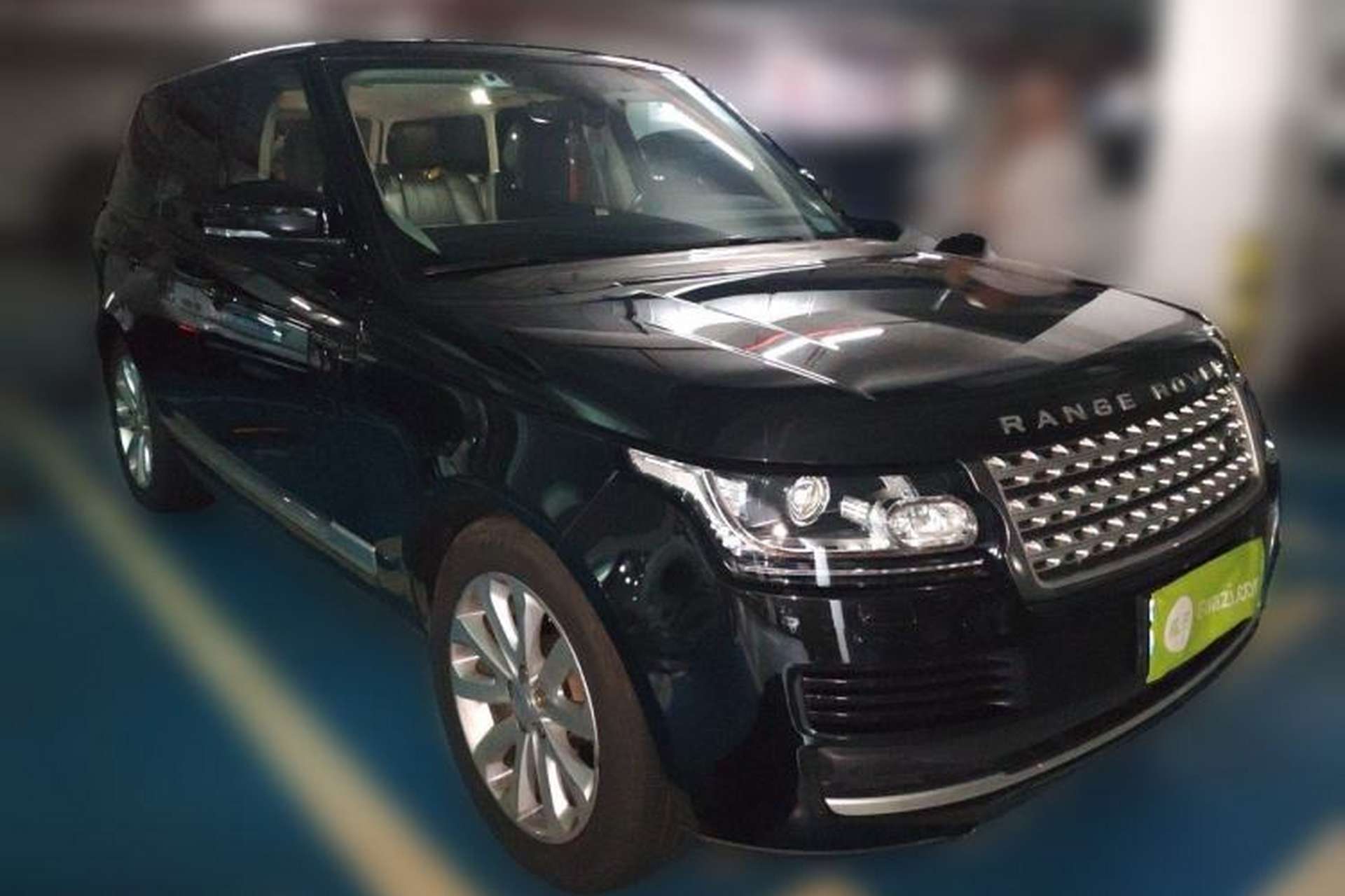 Used Land Rover Range 2017 3.0 SC V6 Vogue Front Right 45 Deg