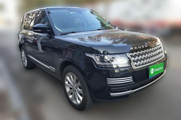 Used Land Rover Range 2017 3.0 SC V6 Vogue Front Right 45 Deg