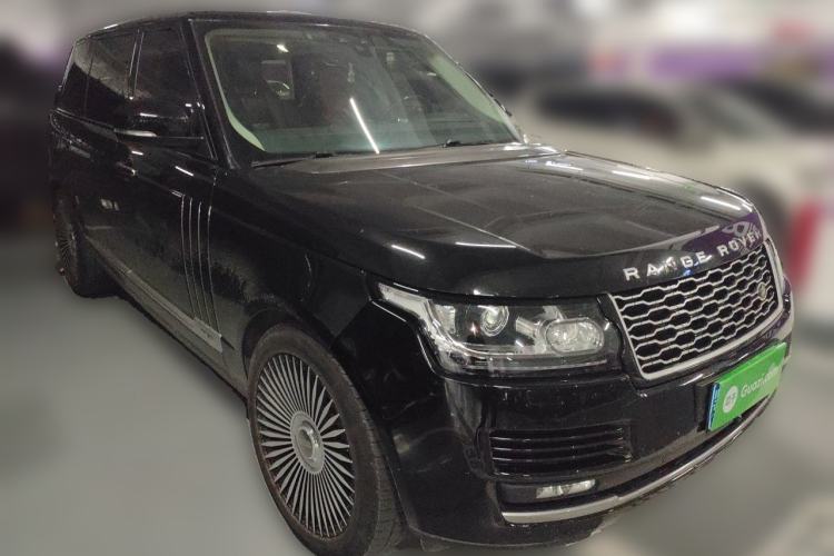 Used Land Rover Range 2017 3.0 SC V6 Vogue SE Long-Wheelbase Edition Front Right 45 Deg