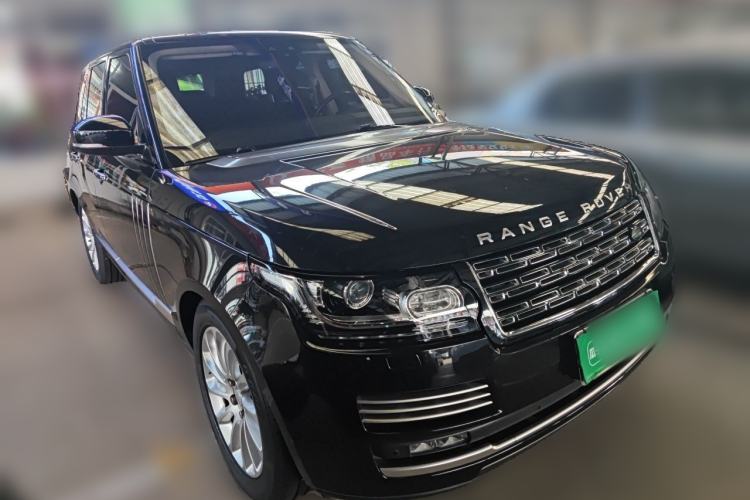 Used Land Rover Range  Front Right 45 Deg