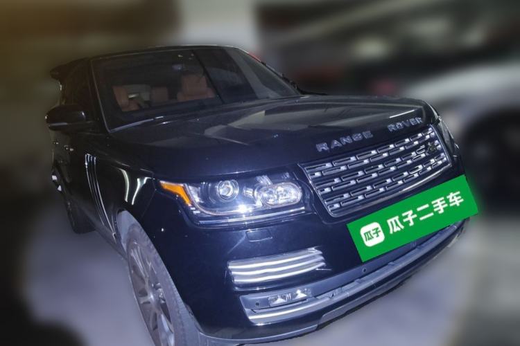 Used Land Rover Range  Front Right 45 Deg