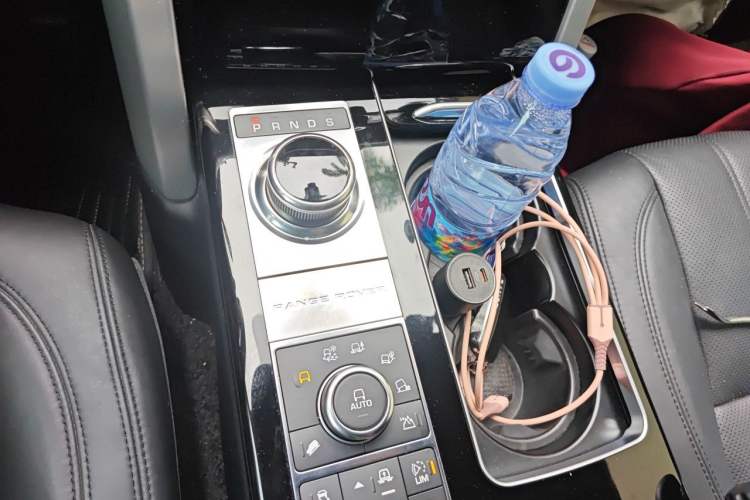 Used Land Rover Range  Gear Lever