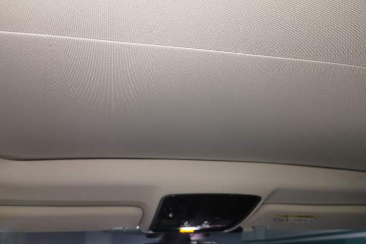 Used Land Rover Range 2017 3.0 SC V6 Vogue Headliner